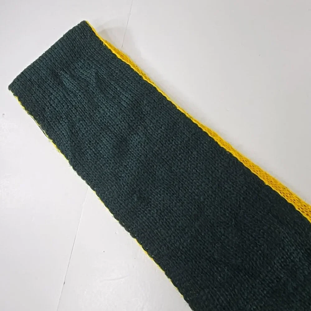 GREEN BAY PACKERS Infinity Scarf Football Team Knitted Green and Yellow Logo NFL